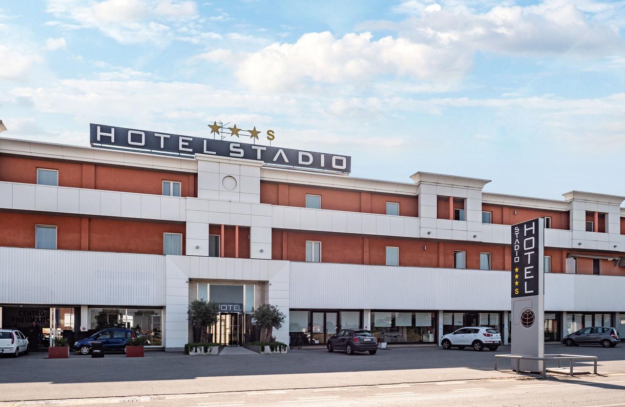 Stadio Hotel بياتشينسا المظهر الخارجي الصورة